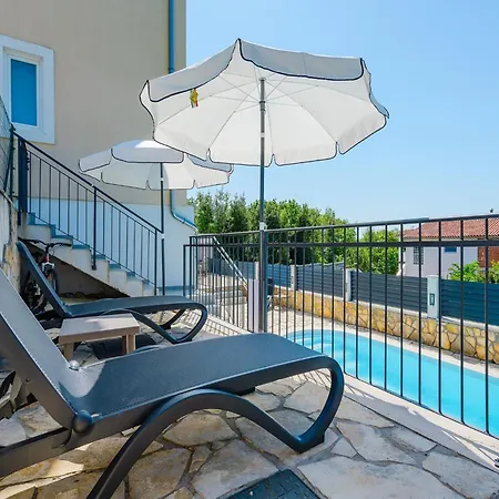 Villa Zaza With View